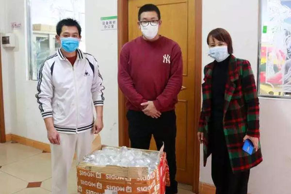 同舟共濟(jì)，共克時(shí)艱——榮業(yè)食品在行動(dòng)