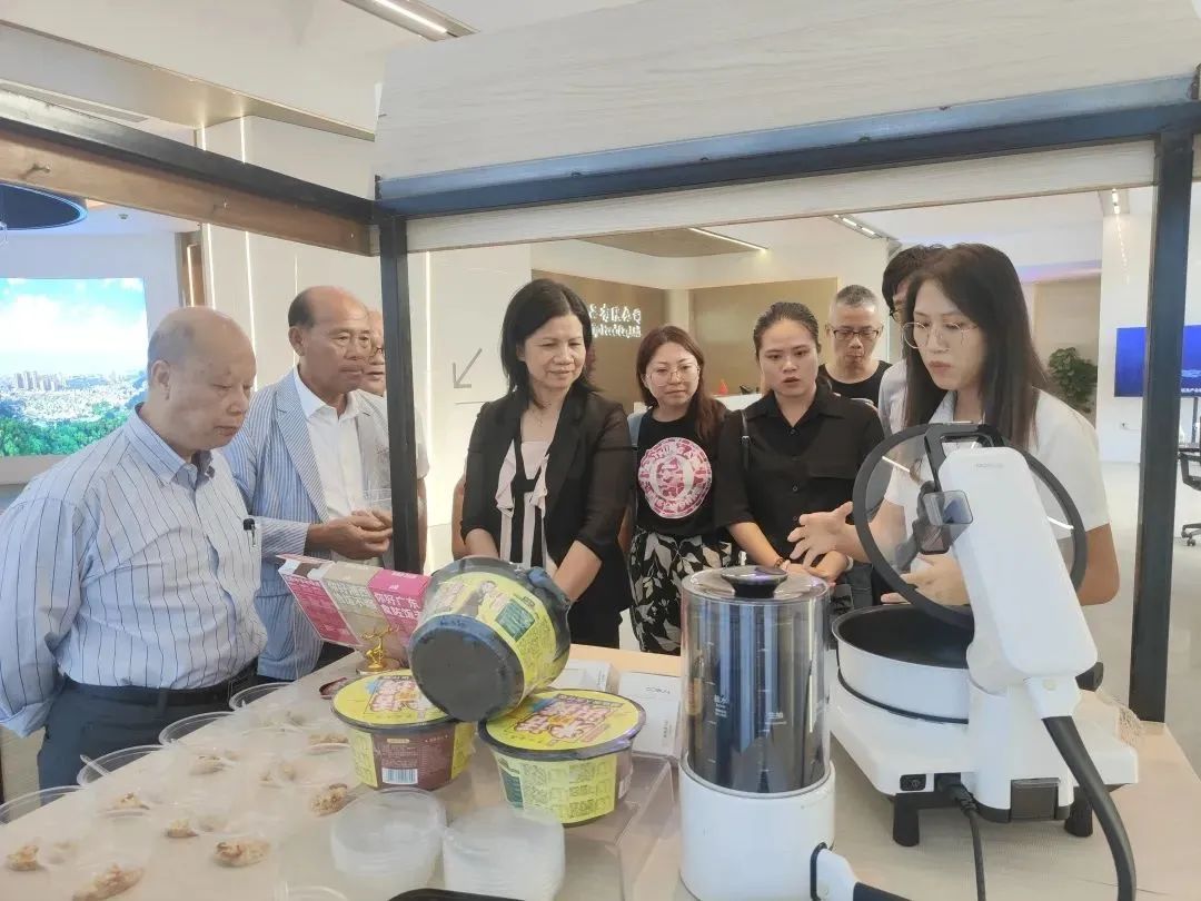 中華文化促進會、澳門大三巴哪吒廟值理會到榮業(yè)開展考察交流